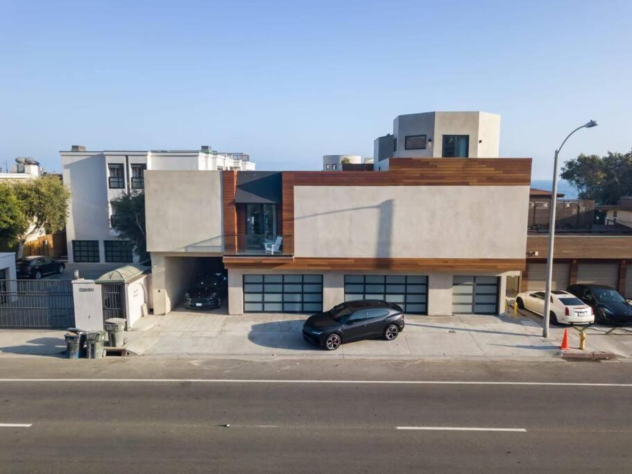 Malibu Sand Carbon Beach Suites Ngoại thất bức ảnh