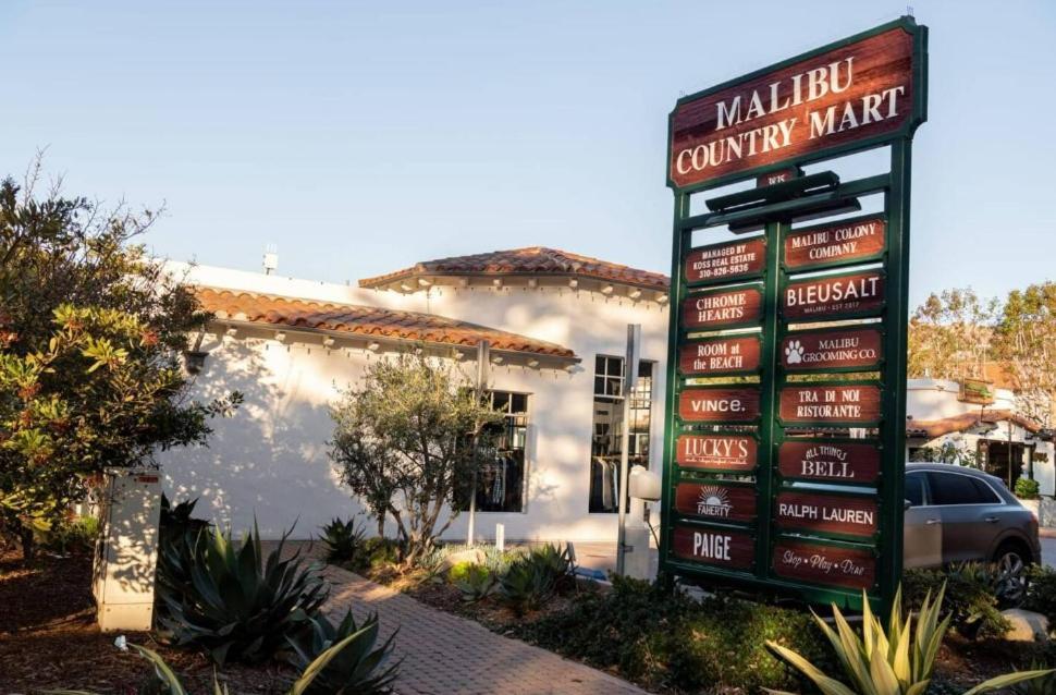Malibu Sand Carbon Beach Suites Ngoại thất bức ảnh