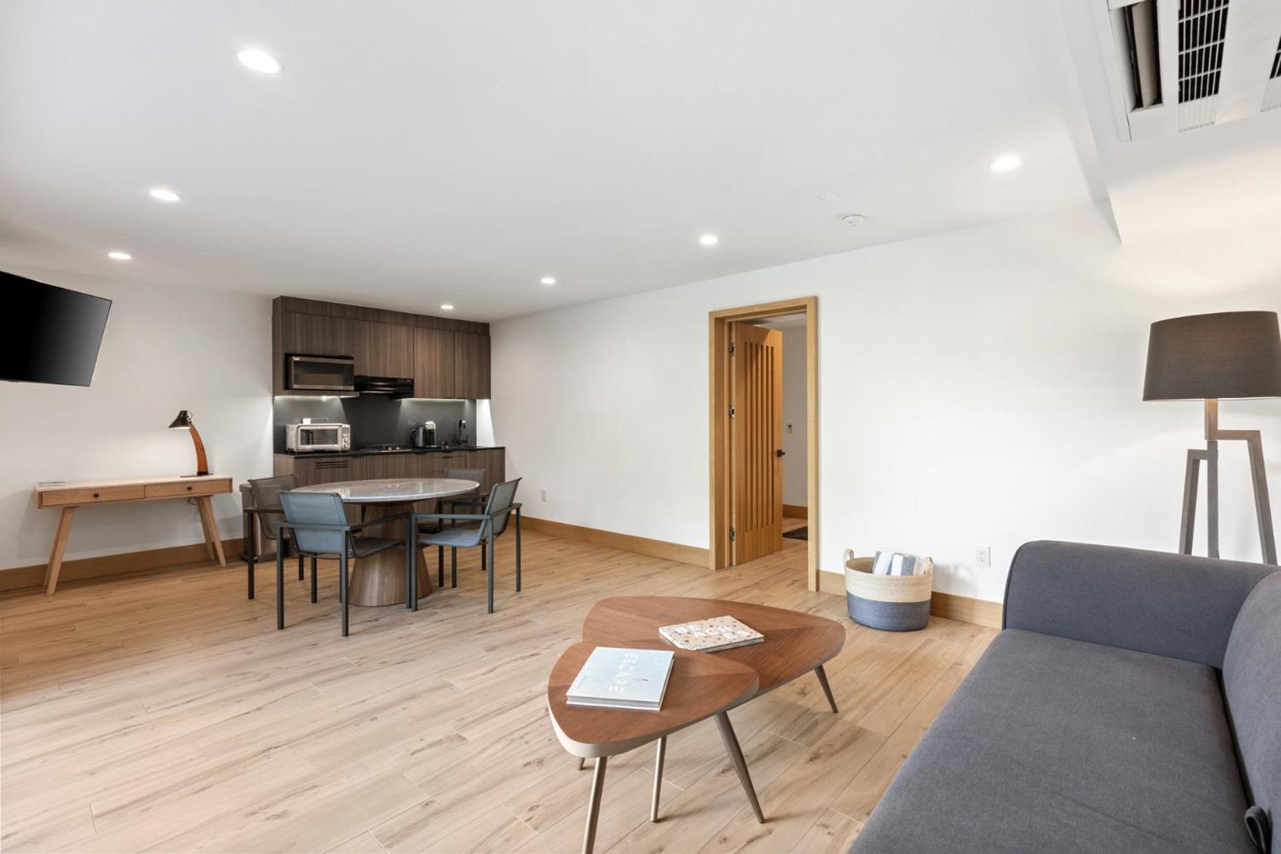 Malibu Sand Carbon Beach Suites Ngoại thất bức ảnh