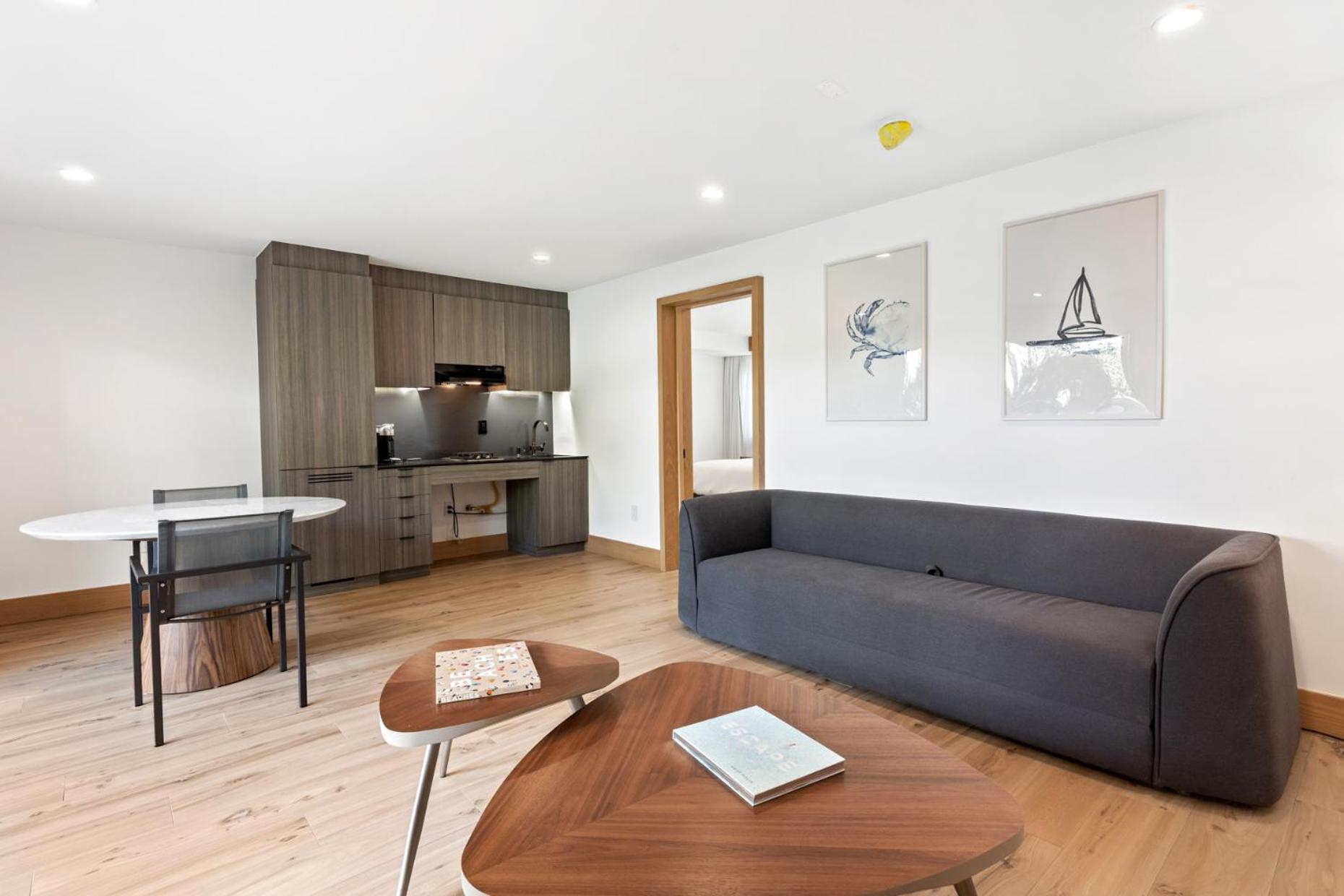 Malibu Sand Carbon Beach Suites Ngoại thất bức ảnh