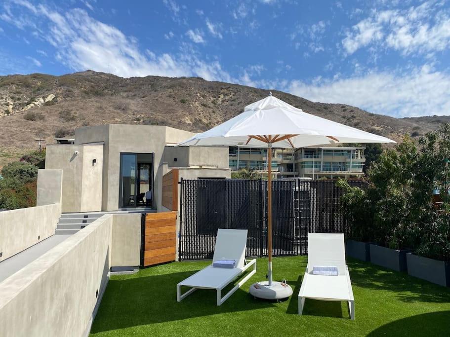 Malibu Sand Carbon Beach Suites Ngoại thất bức ảnh